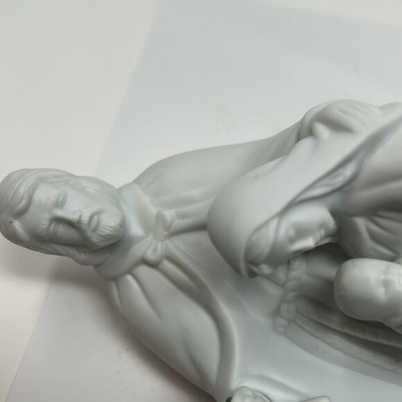 Touch Of Rose" By Roman Holy Family Bisque Music Box Light Porcelain - Picture 8 of 13